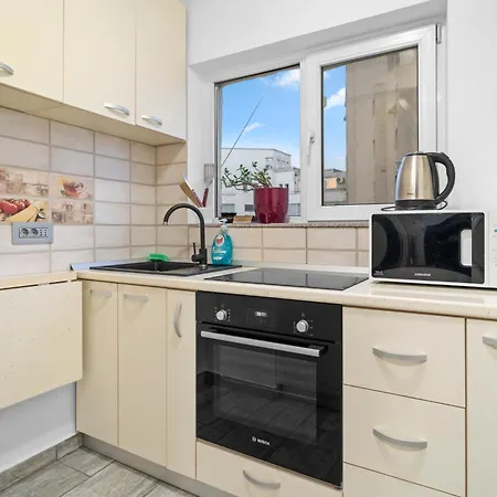 Chic In The Heart Of - Walk To Old Town