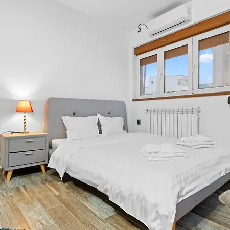 Chic In The Heart Of - Walk To Old Town