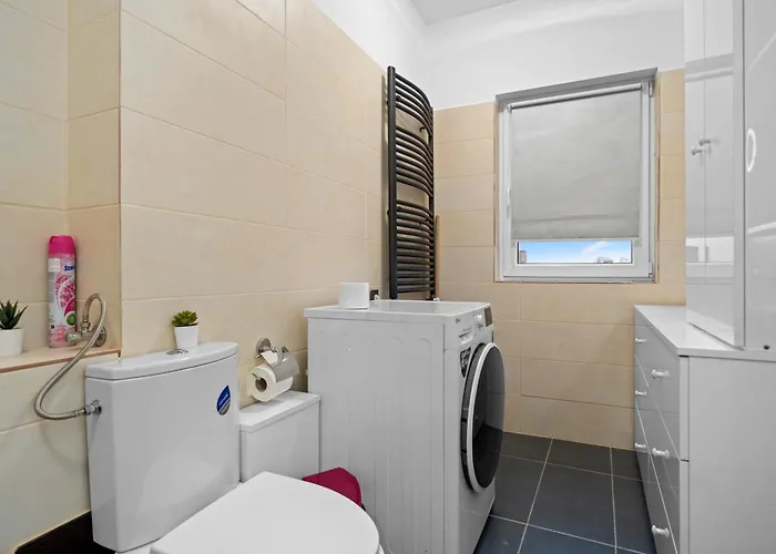 Chic In The Heart Of - Walk To Old Town Apartament *