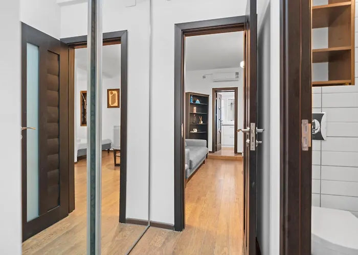 Chic In The Heart Of - Walk To Old Town *