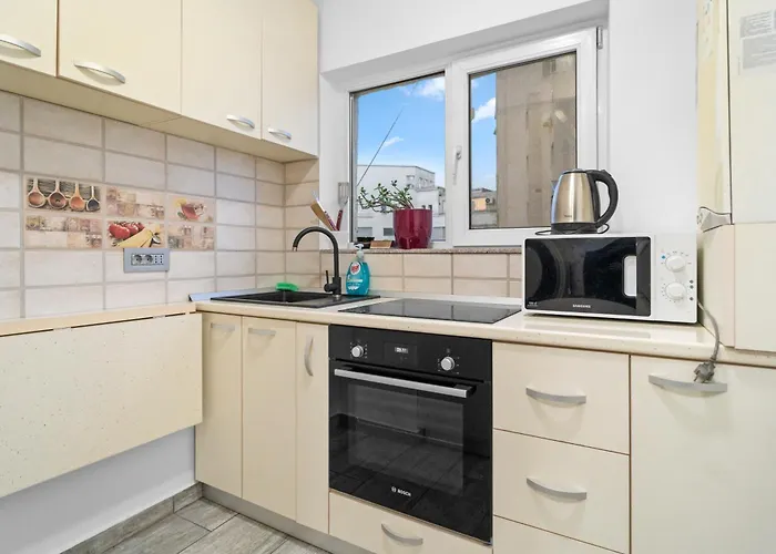 Chic In The Heart Of - Walk To Old Town