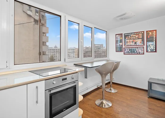 Chic In The Heart Of - Walk To Old Town